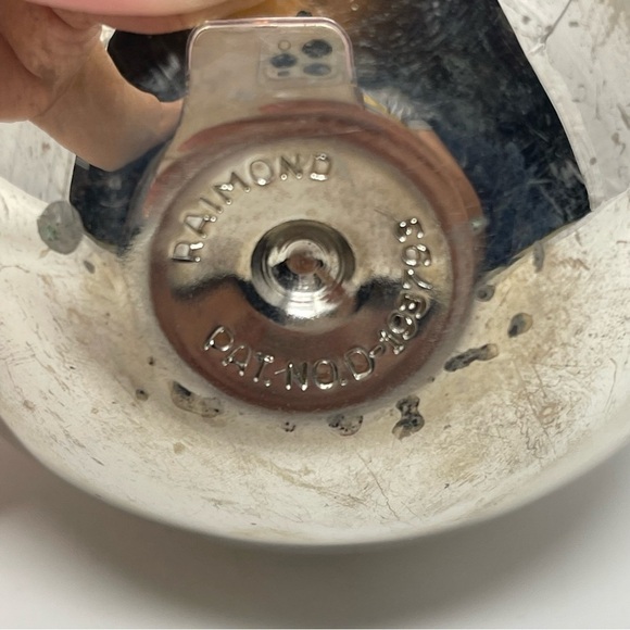 Vintage Raimond Clown Rolly Poly Ball Chrome Metal Coin Bank - Picture 7 of 9